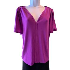 Banana Republic Top Magenta V-Neck Short Gathered Sleeves Stretchy Size Medium